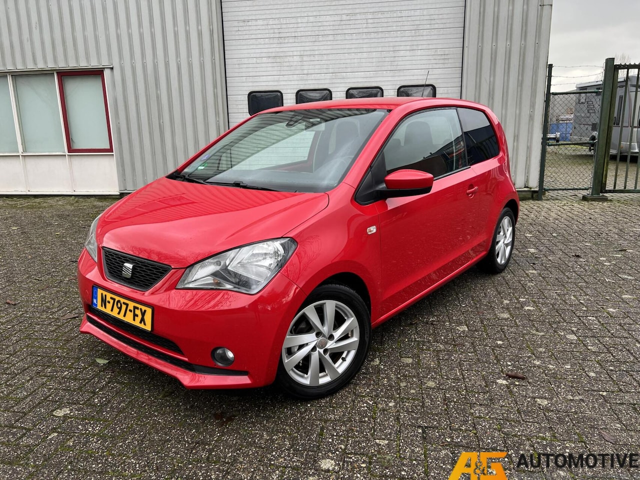 SEAT Mii - 1.0 Sport 2012 Rood | 75pk | Airco | Cruise | PDC | - AutoWereld.nl