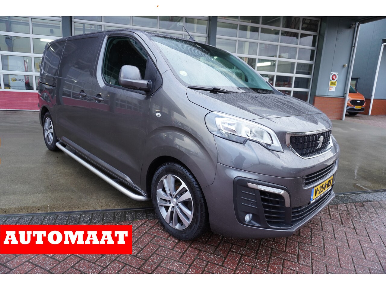 Peugeot Expert - 227S 2.0 BlueHDI 180 Premium Pack Automaat nr.V101 | Airco | Cruise | Navi | Camera - AutoWereld.nl