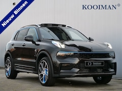 Lynk & Co 01 - 1.5 Plugin Hybrid 261pk Automaat NIEUWE AUTO / Stuurverwarming / Zwarte hemel