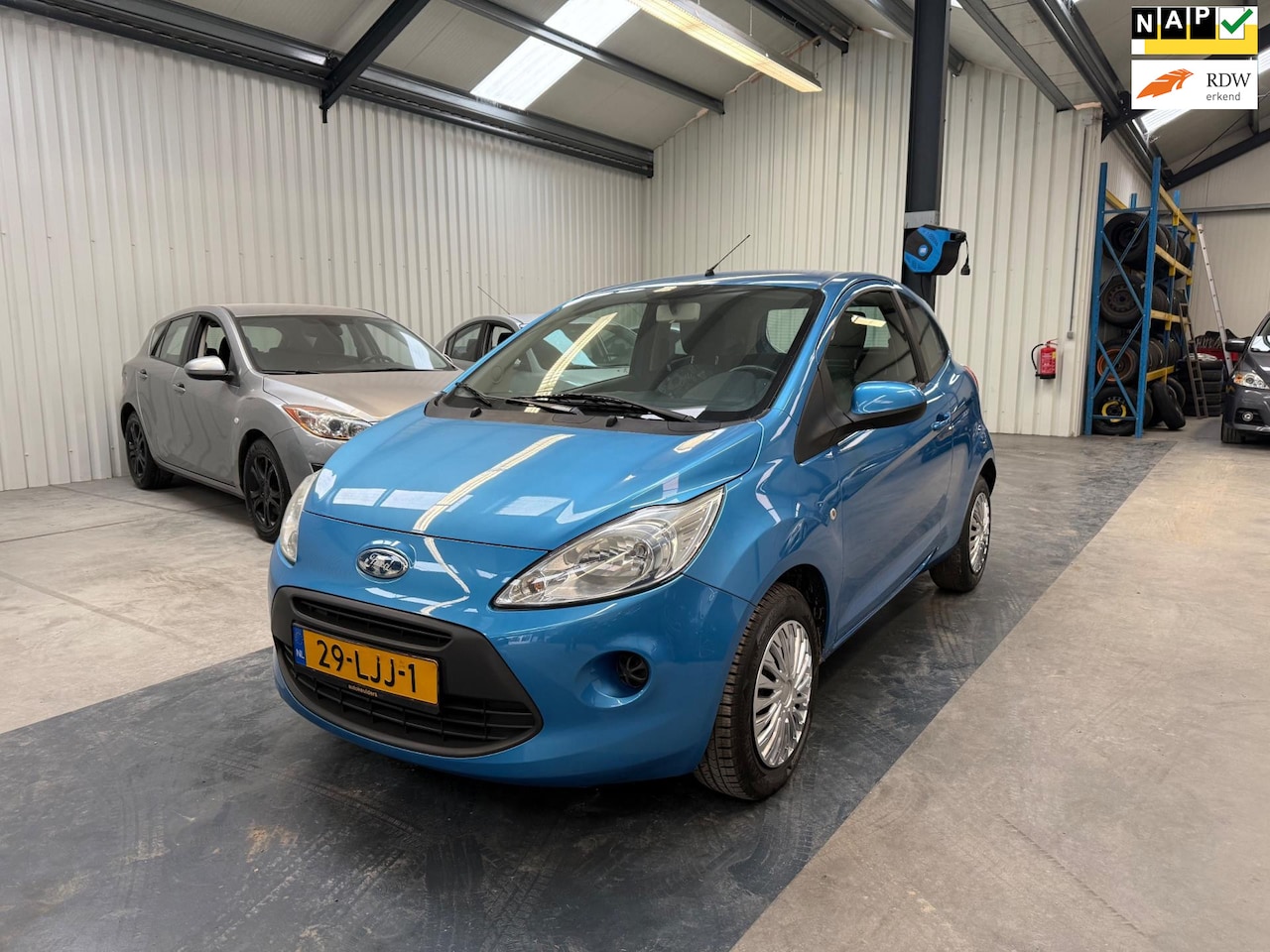 FORD KA