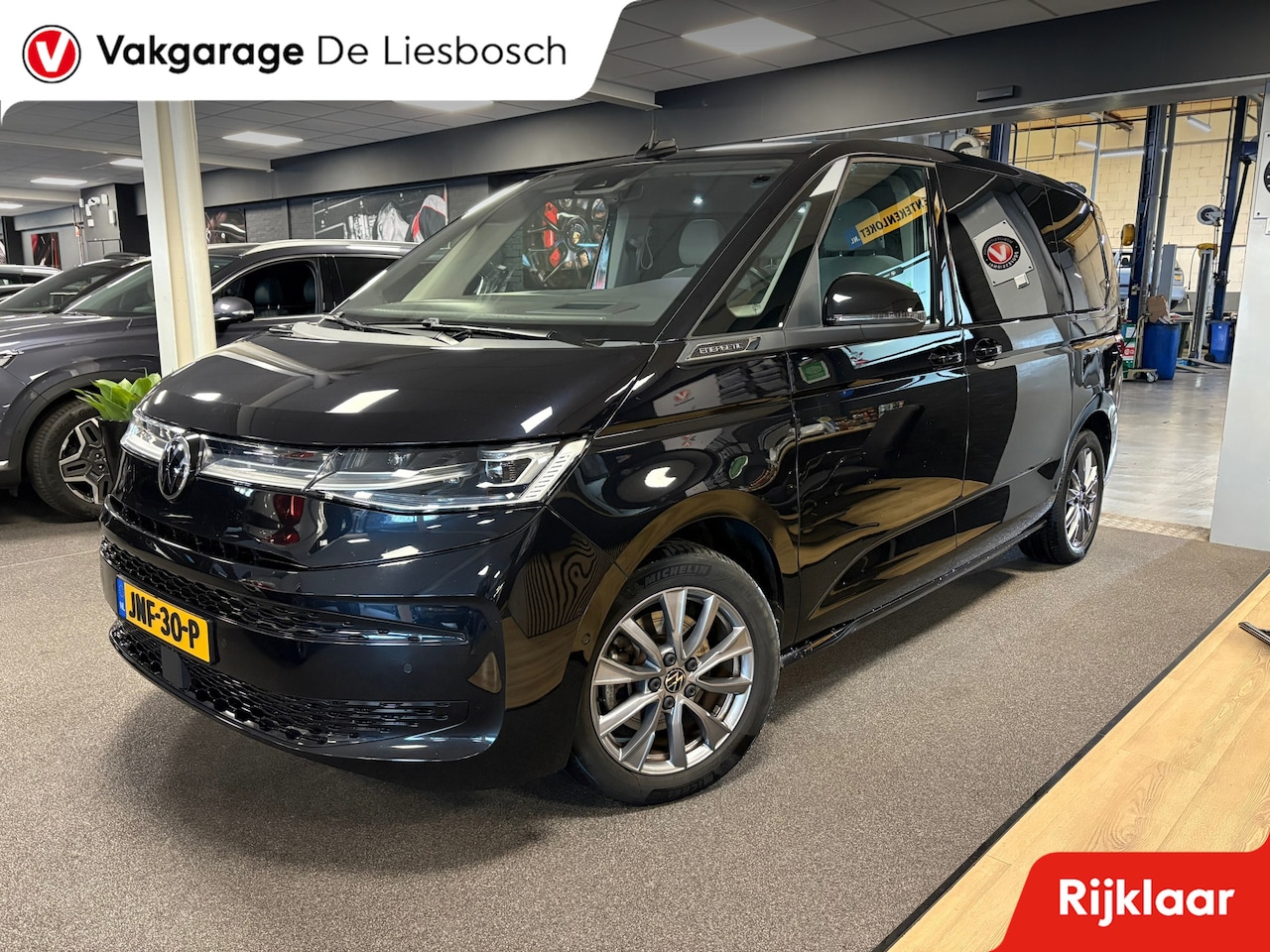 Volkswagen Multivan - 1.4 eHybrid L1H1 Style / head-up / stuurverwarming / standkachel / camera HarmanKardon/ cr - AutoWereld.nl