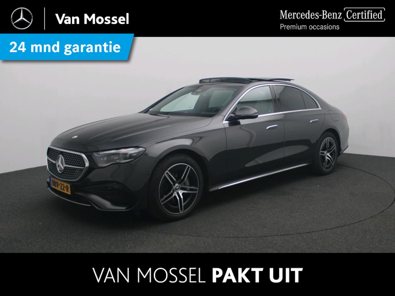 Mercedes-Benz E-klasse - 300 e AMG Line / Premium/ Panoramadak/ SUPERSCREEN/ Leder/ Stoelverwarming- & Ventilatie - AutoWereld.nl