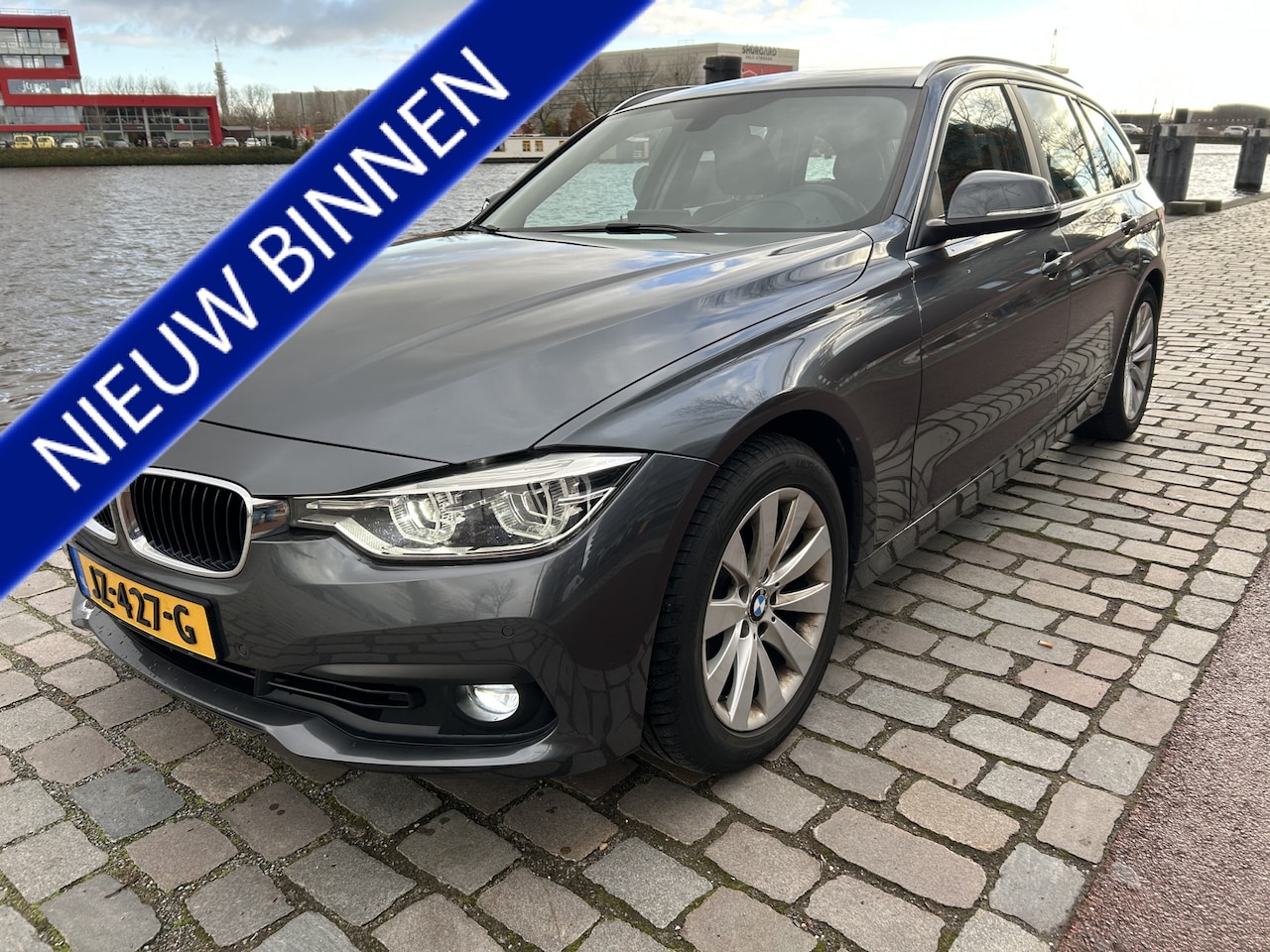 BMW 3-serie Touring - 318i Centennial High Executive automaat leer navigatie apk - AutoWereld.nl