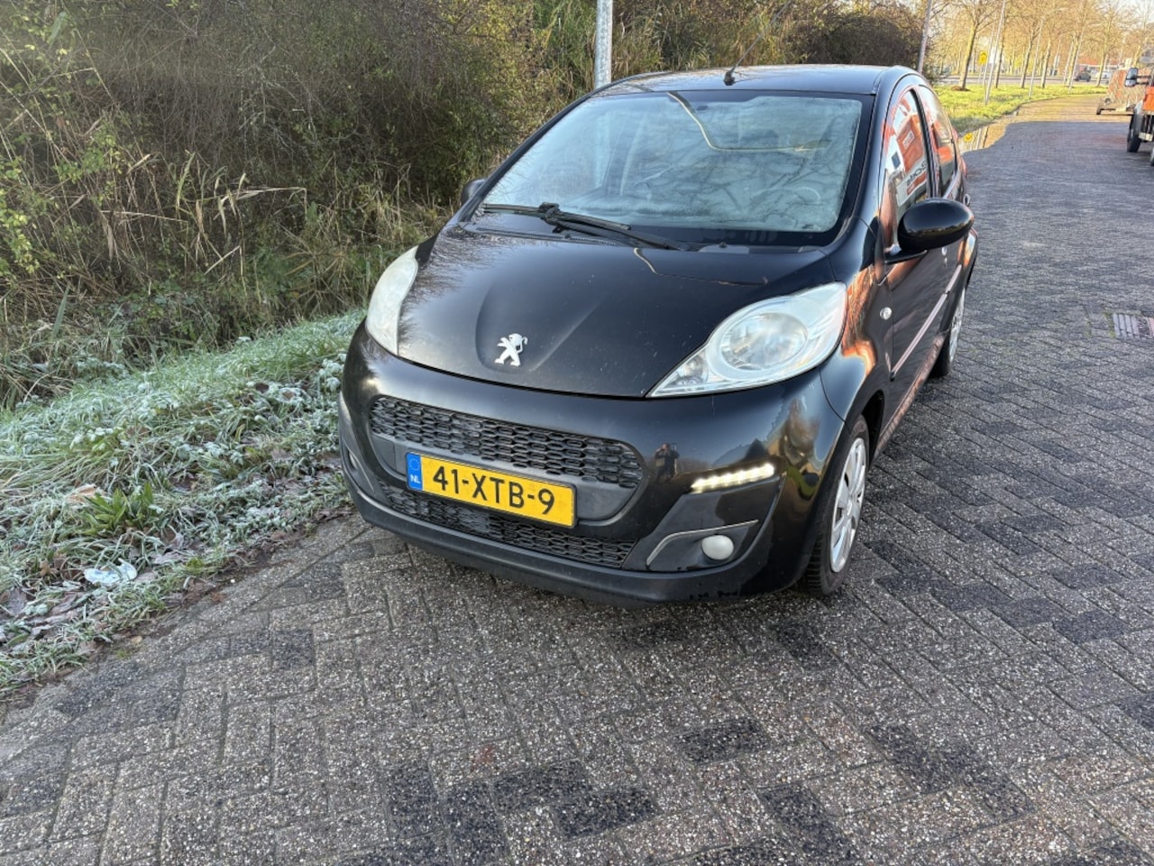 Peugeot 107 - 1.0 Envy 5 deurs 2012 - AutoWereld.nl