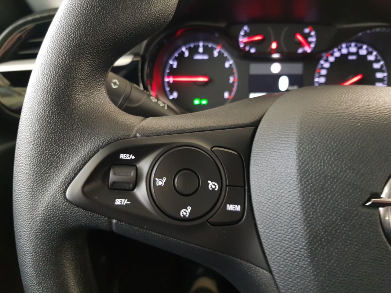 Opel Corsa - Edition 1.2 Turbo