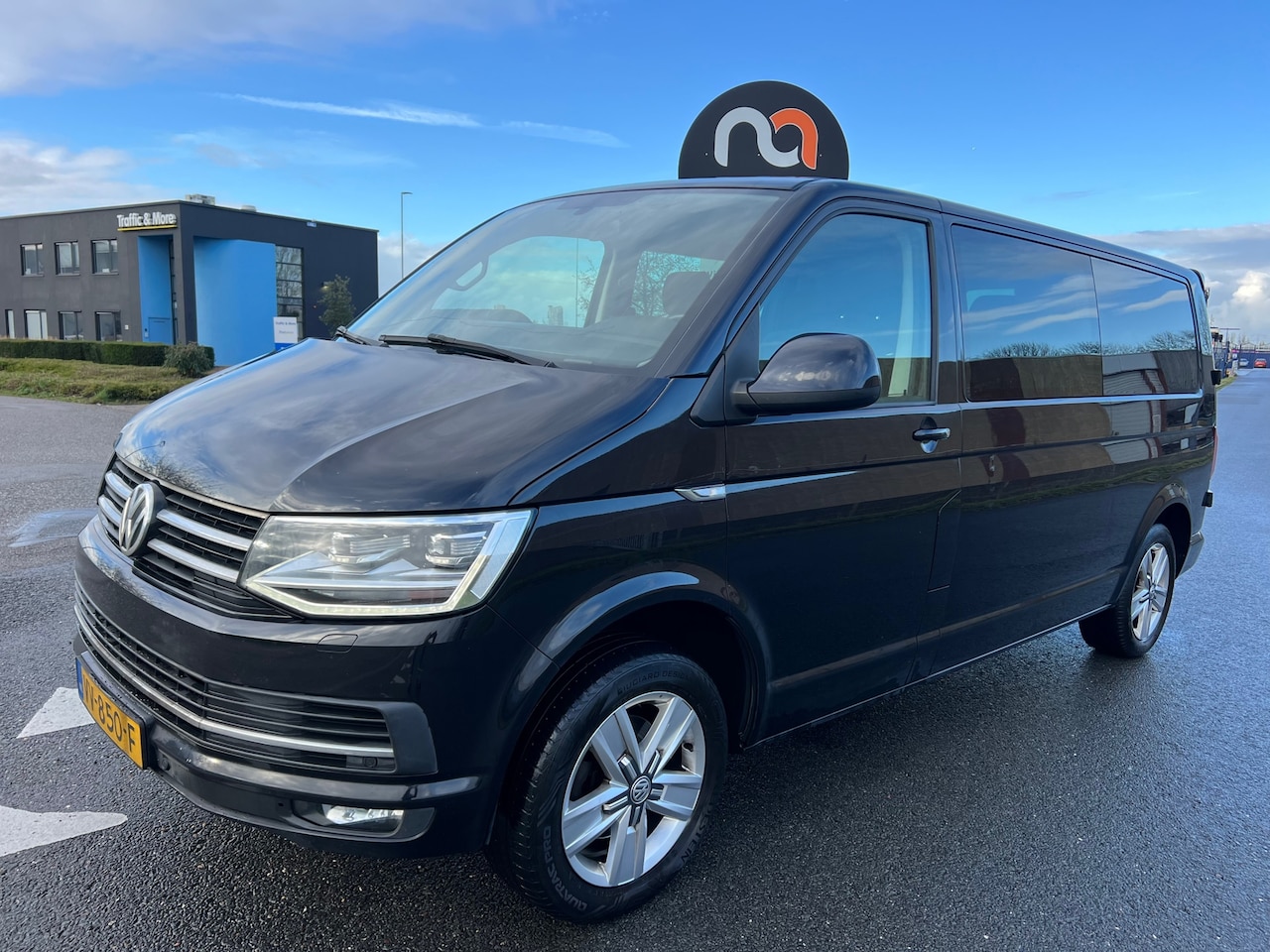 Volkswagen Transporter - 2016 * 2.0 TDI L2H2 Highline * AUTOMAAT * EURO 6 * APK - AutoWereld.nl