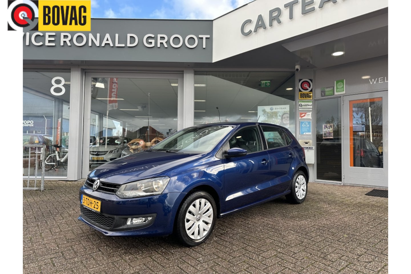Volkswagen Polo - 1.2 TSI BlM. Edition | Airco | Bluetooth | Uniek lage km-stand - AutoWereld.nl