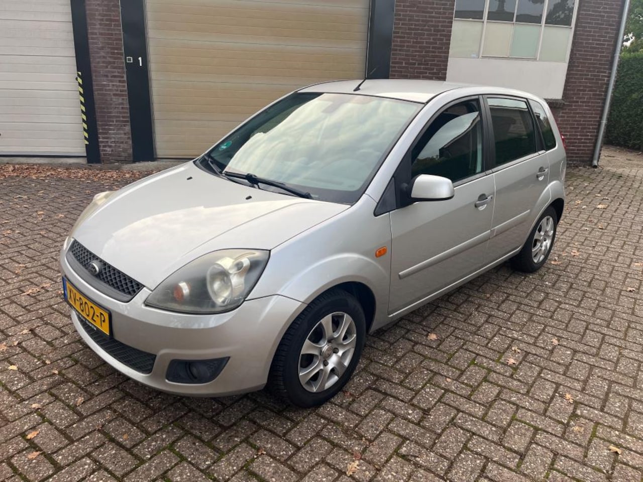 Ford Fiesta - 1.4-16V Ambiente AIRCO - AutoWereld.nl
