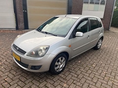 Ford Fiesta - 1.4-16V Ambiente AIRCO