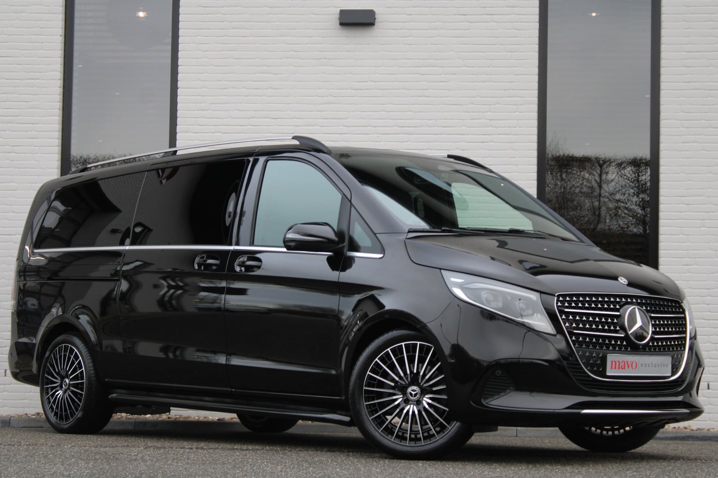Mercedes-Benz V-klasse - 300d / XXL / DC / 2x Electrische Schuifdeur / 360 Camera / Vol Opties / NIEUWSTAAT - AutoWereld.nl