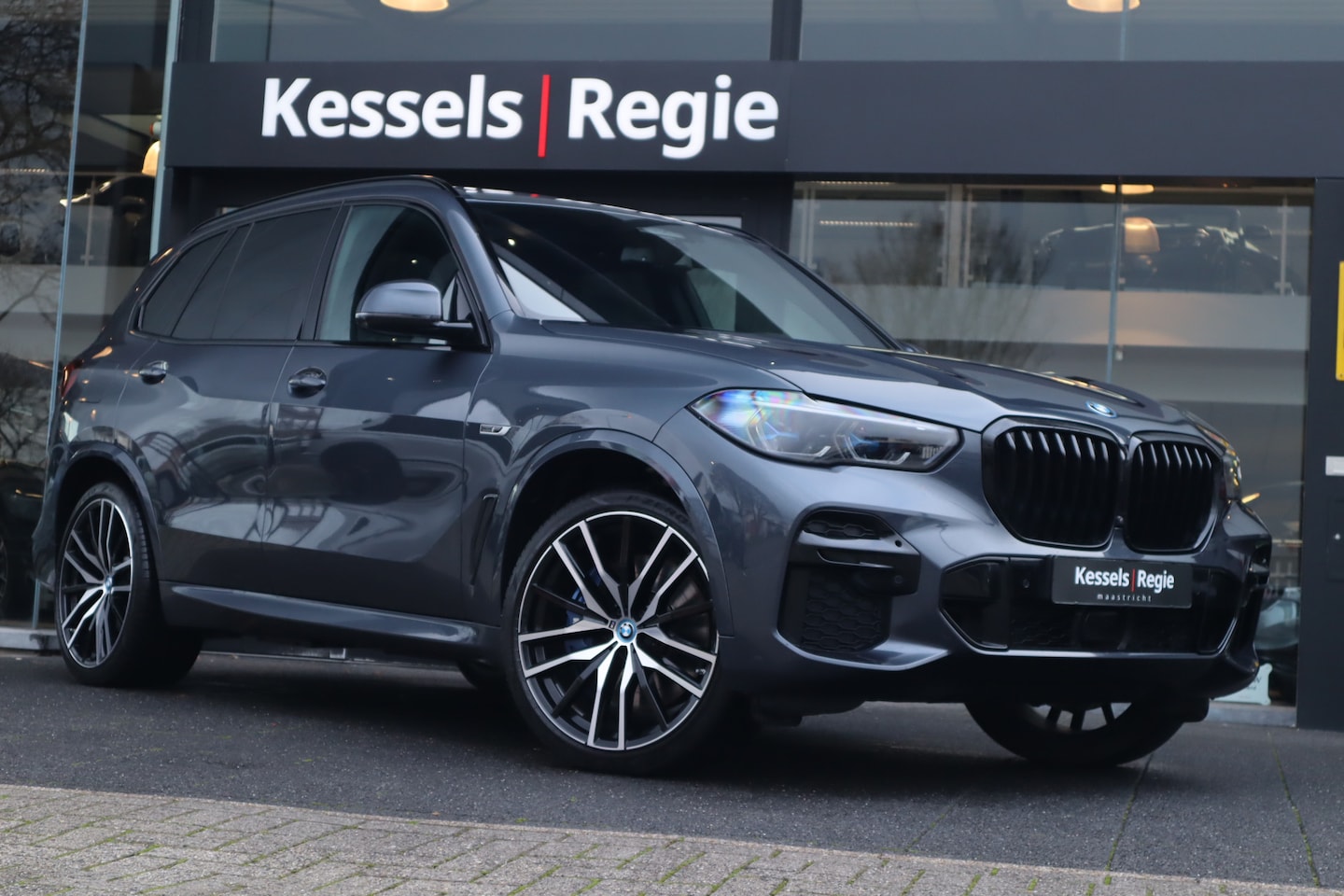 BMW X5 - xDrive45e M-sport Pano Lucht HuD H&K 360 Laser Dr.assist Memory Keyless 22” - AutoWereld.nl