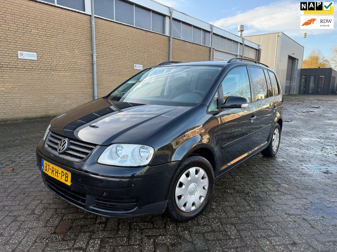 Volkswagen Touran - 1.6 Business NAP/APK/AIRCO - AutoWereld.nl