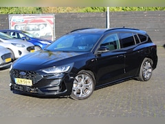 Ford Focus Wagon - 1.0 EcoBoost Hybrid 155pk Automaat ST-Line X Wagon, Trekhaak, Driver Assistance en Winterp