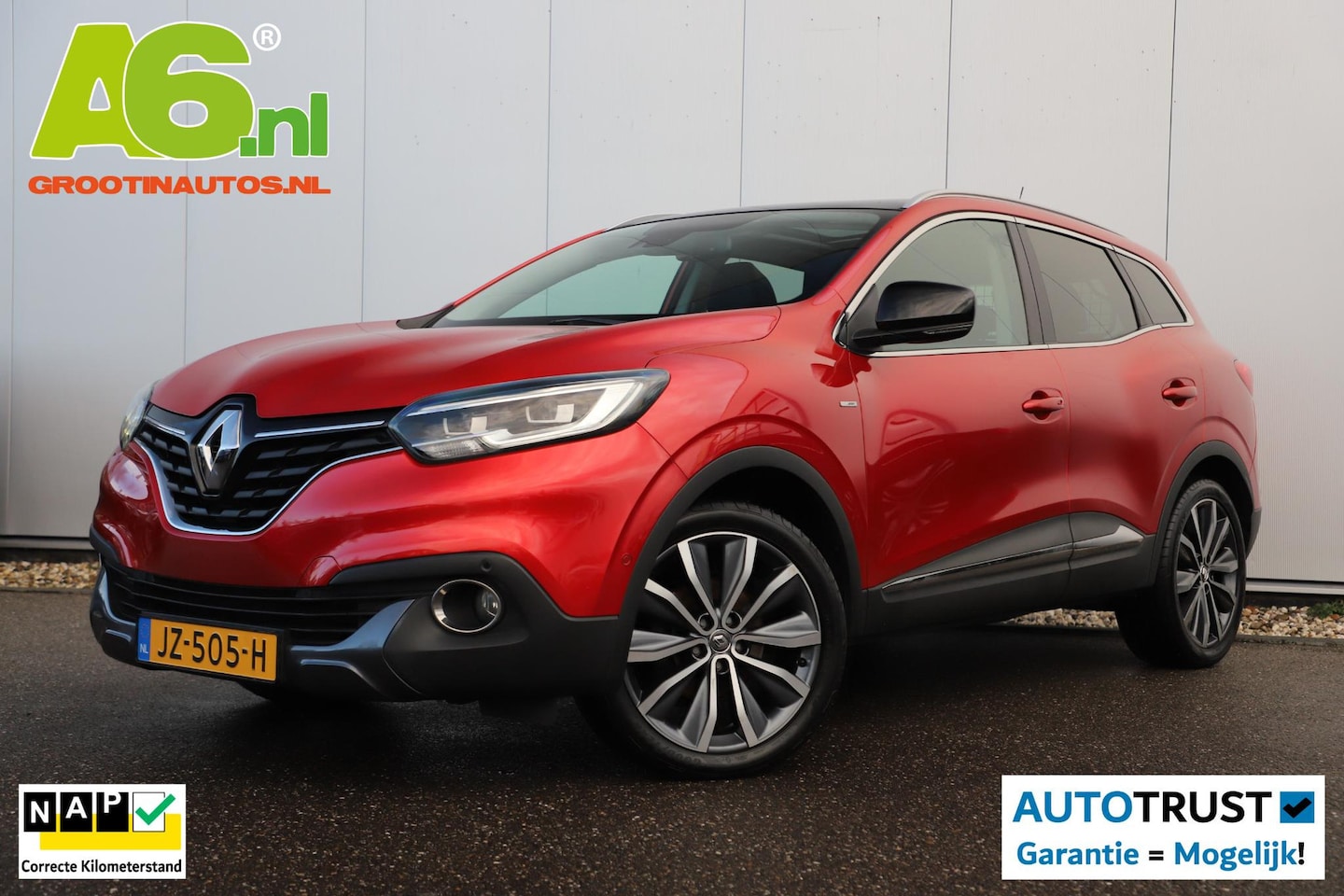 Renault Kadjar - 1.2 TCe Bose 131PK Trekhaak Panoramadak Lederen Bekleding 19 inch LMV Navigatie Clima Crui - AutoWereld.nl
