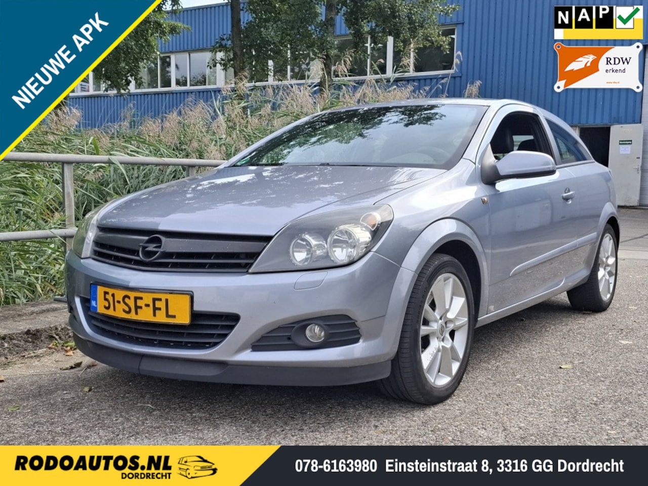 Opel Astra GTC - 2.0 Turbo Sport 170pk ✅ Airco/Leer/Cruise - AutoWereld.nl