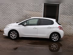 Peugeot 208 - 1.2 VTi Oxygo
