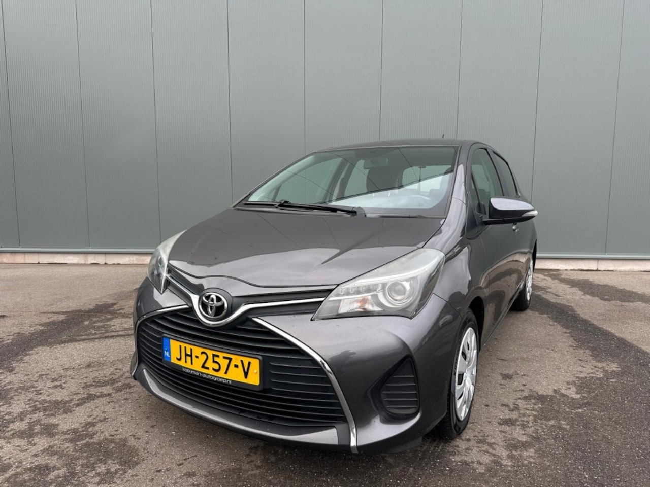 Toyota Yaris - 1.4 D-4D-F Aspirat. EURO 6 | ONDERHOUDSBOEKJE ! - AutoWereld.nl