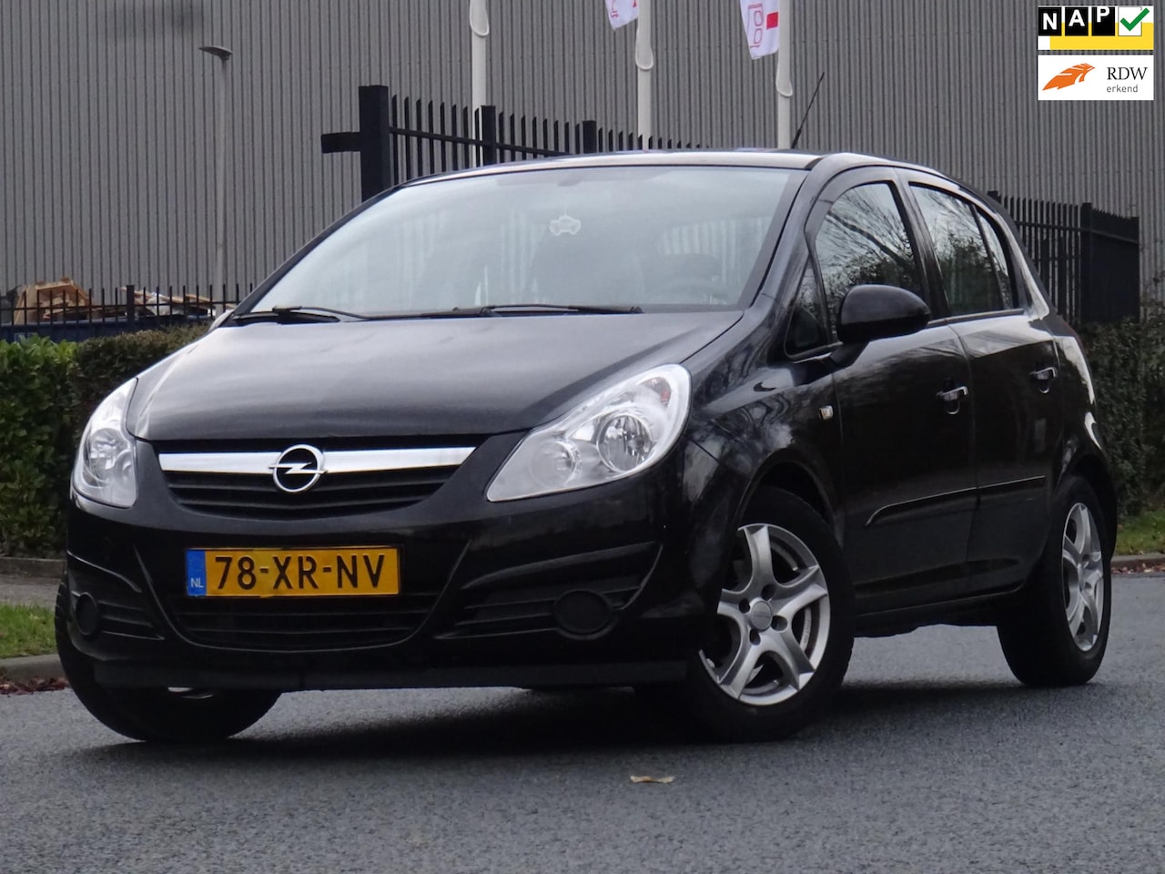 Opel Corsa - 1.4-16V Enjoy 5DRS NAP/AIRCO/NIEUWE APK - AutoWereld.nl