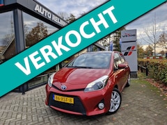 Toyota Yaris - 1.5 Full Hybrid Dynamic/PANORAMADAK/LEDER/LMV/CAMERA/CRUISE