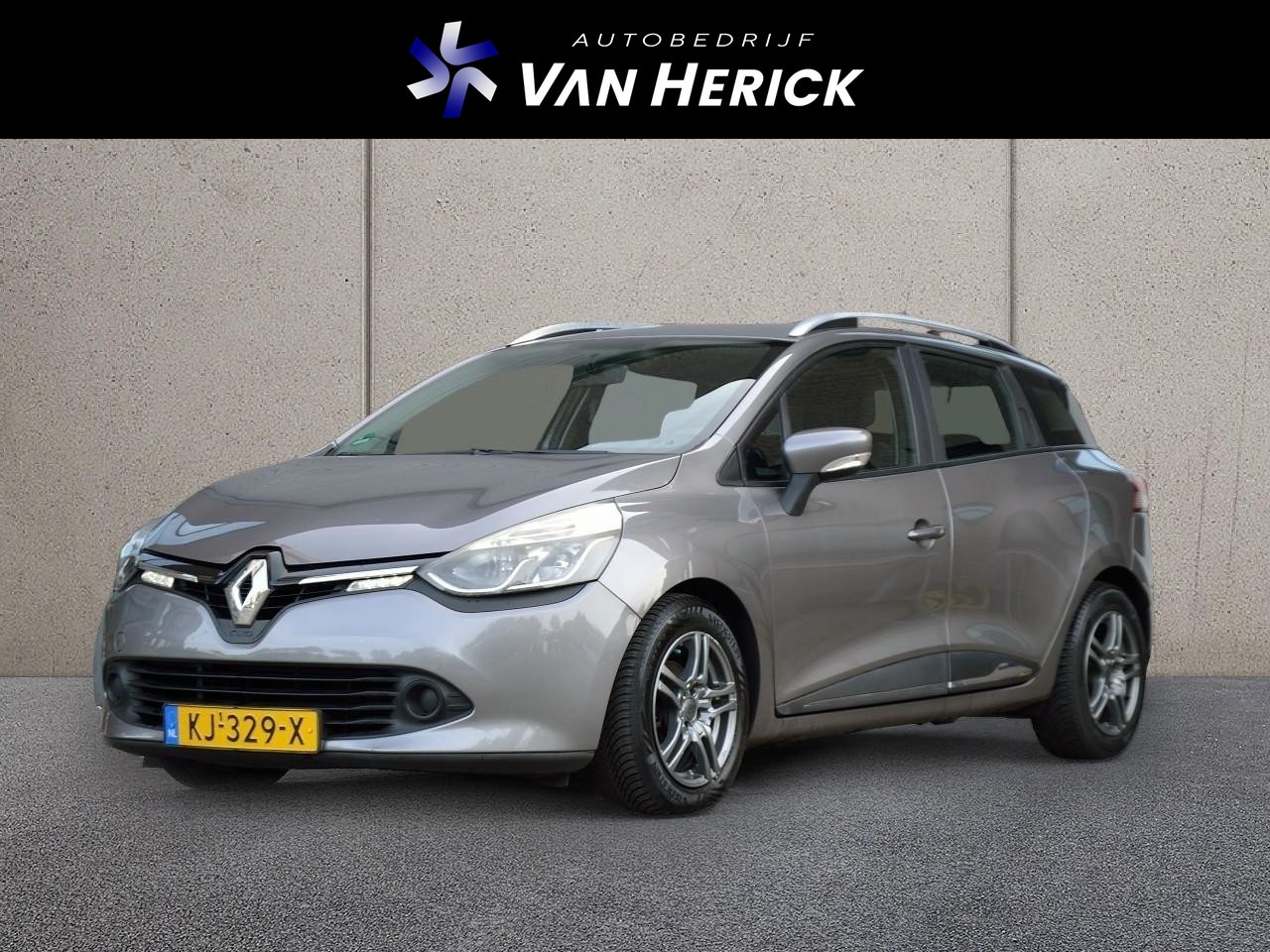 Renault Clio Estate - 0.9 TCe Collection | LM velgen | Navi | Airco | Cruise - AutoWereld.nl