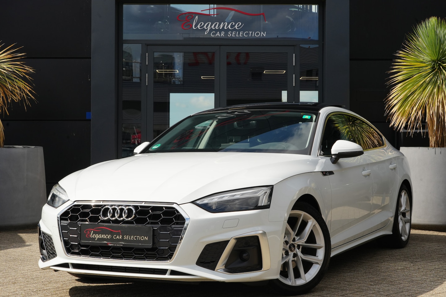 Audi A5 Sportback - 35 TFSI S edition 150pk Panoramadak/Stoelverwarming/Camera - AutoWereld.nl