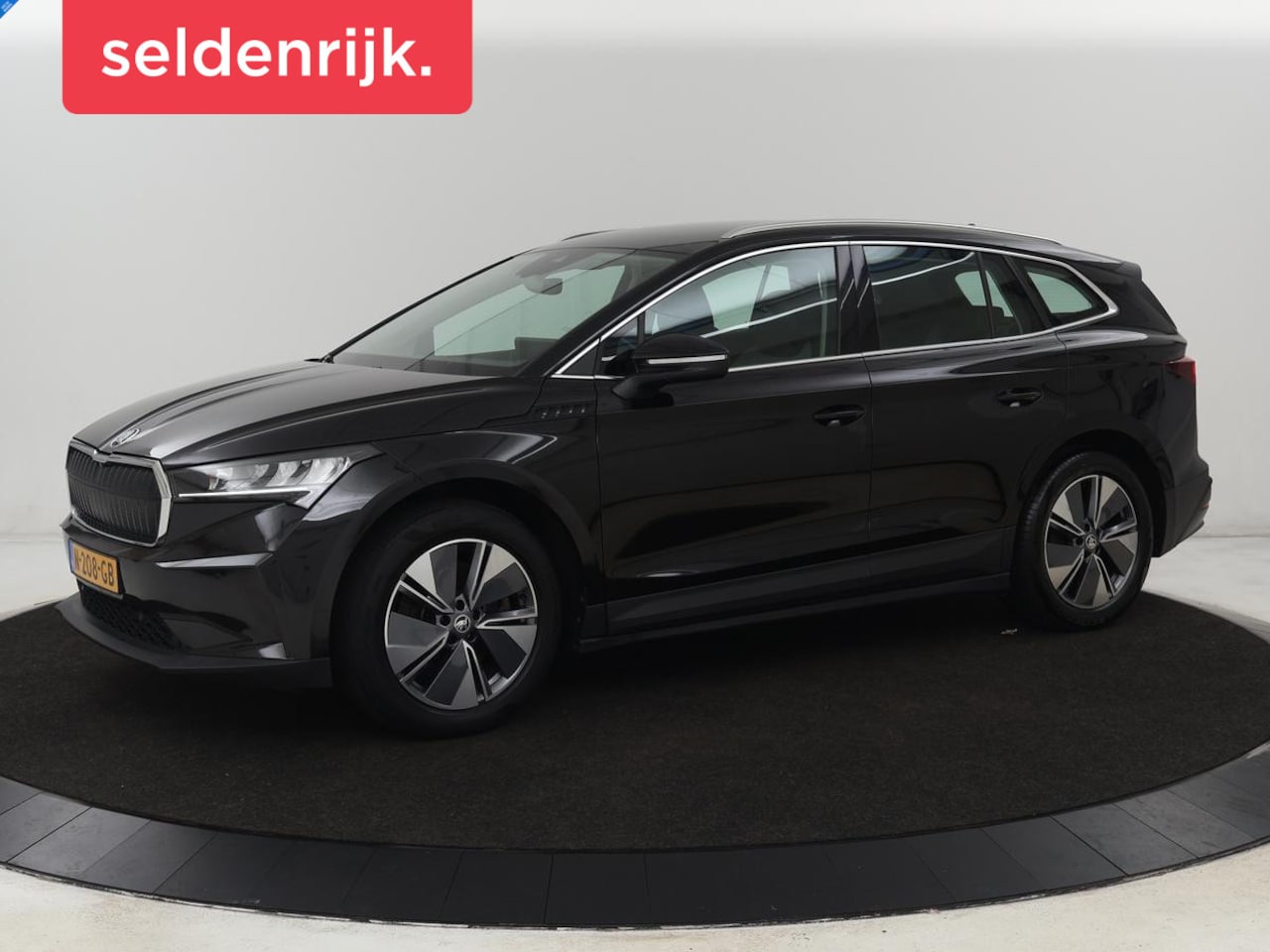 Skoda Enyaq iV - 80 | Trekhaak | Camera | Stuurverwarming | Carplay | Navigatie | 19'' | Full LED | Cruise - AutoWereld.nl