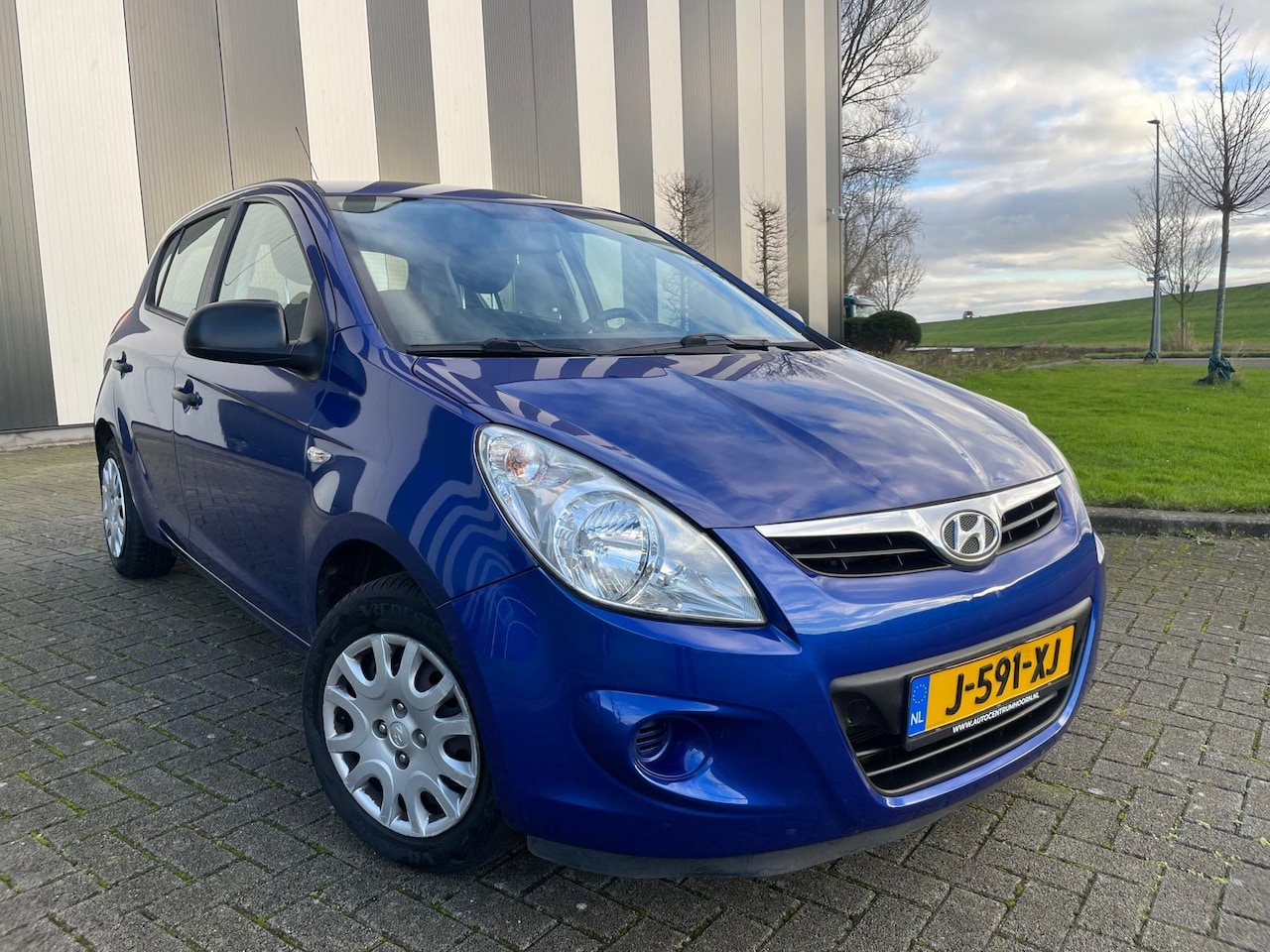 Hyundai i20 - 1.2i Business Edition 1e Eigenaar-Airco-ElekPakket-2 Sleutels - AutoWereld.nl