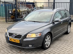 Volvo V50 - 1.6 D2 S/S R-Design Pro Edition Clima Navi Leer