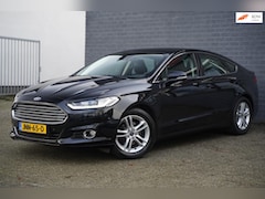 Ford Mondeo - 2.0 Titanium 203pk Automaat Leder Trekhaak Navi
