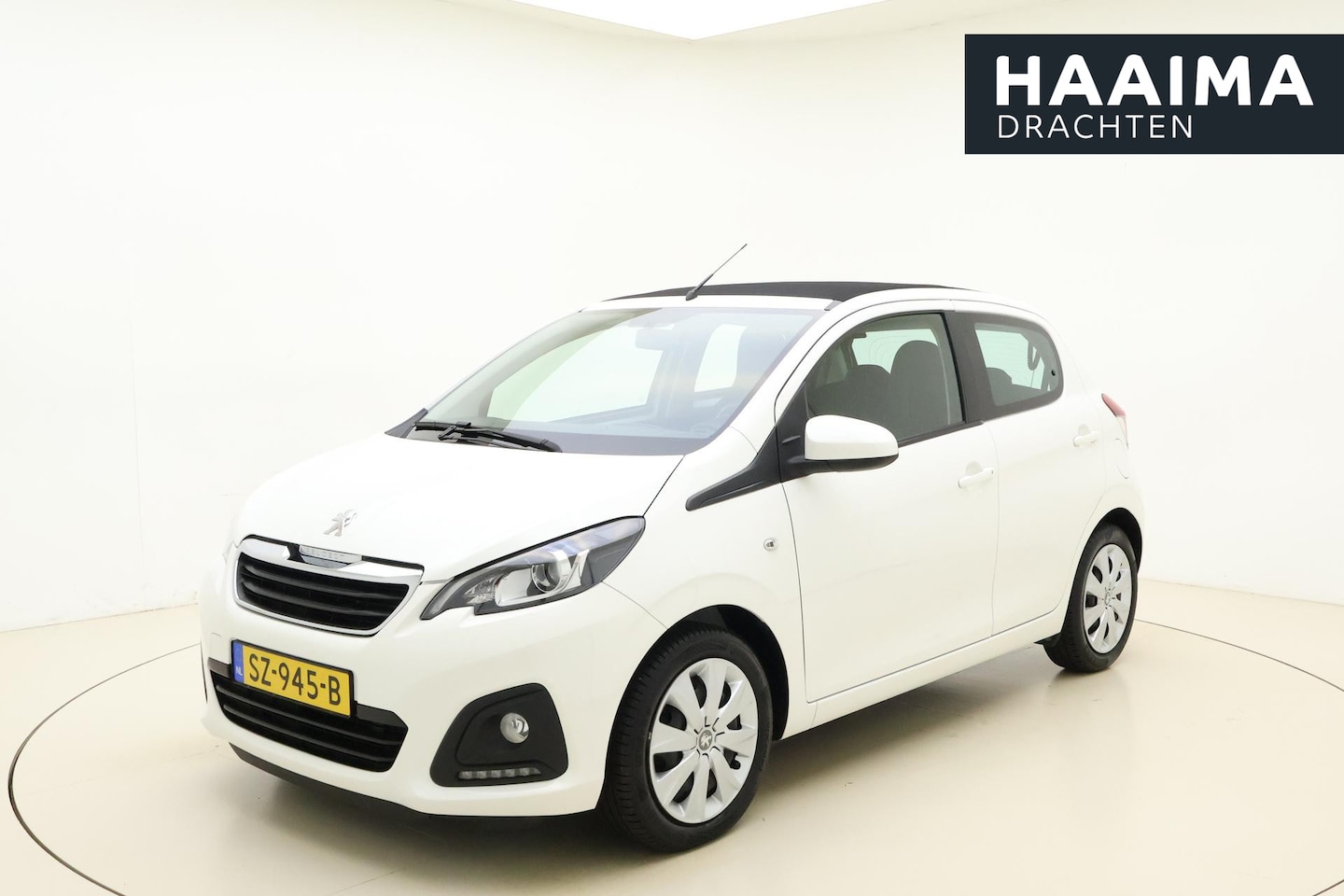 Peugeot 108 - 1.0 e-VTi Active TOP! | AUTOMAAT | Elektrisch vouwdak | AIRCO | Slechts 29.664 km! | Bluet - AutoWereld.nl