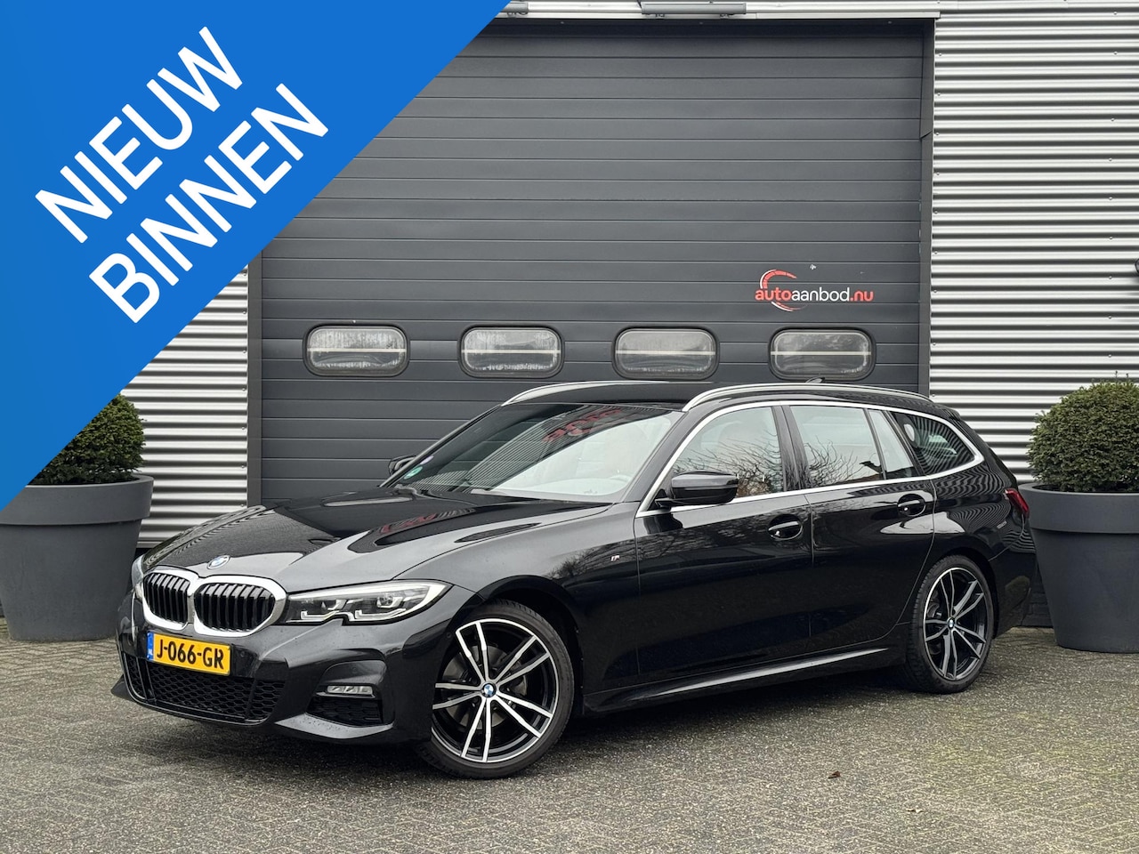 BMW 3-serie Touring - 320i High Executive M-Sport | Camera | Navigatie | DAB | 19 Inch Lichtmetalen Velgen | Led - AutoWereld.nl