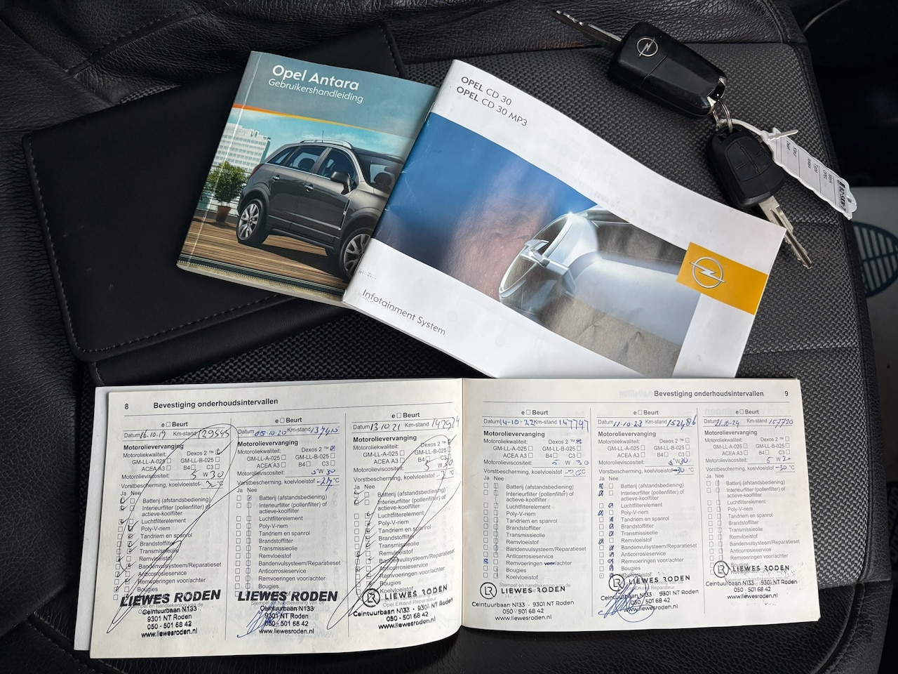 Opel Antara - 2.4-16V Edition 2x4 NAP//AIRCO//CRUISE//TREKHAAK//6BAK//STOELVERW.