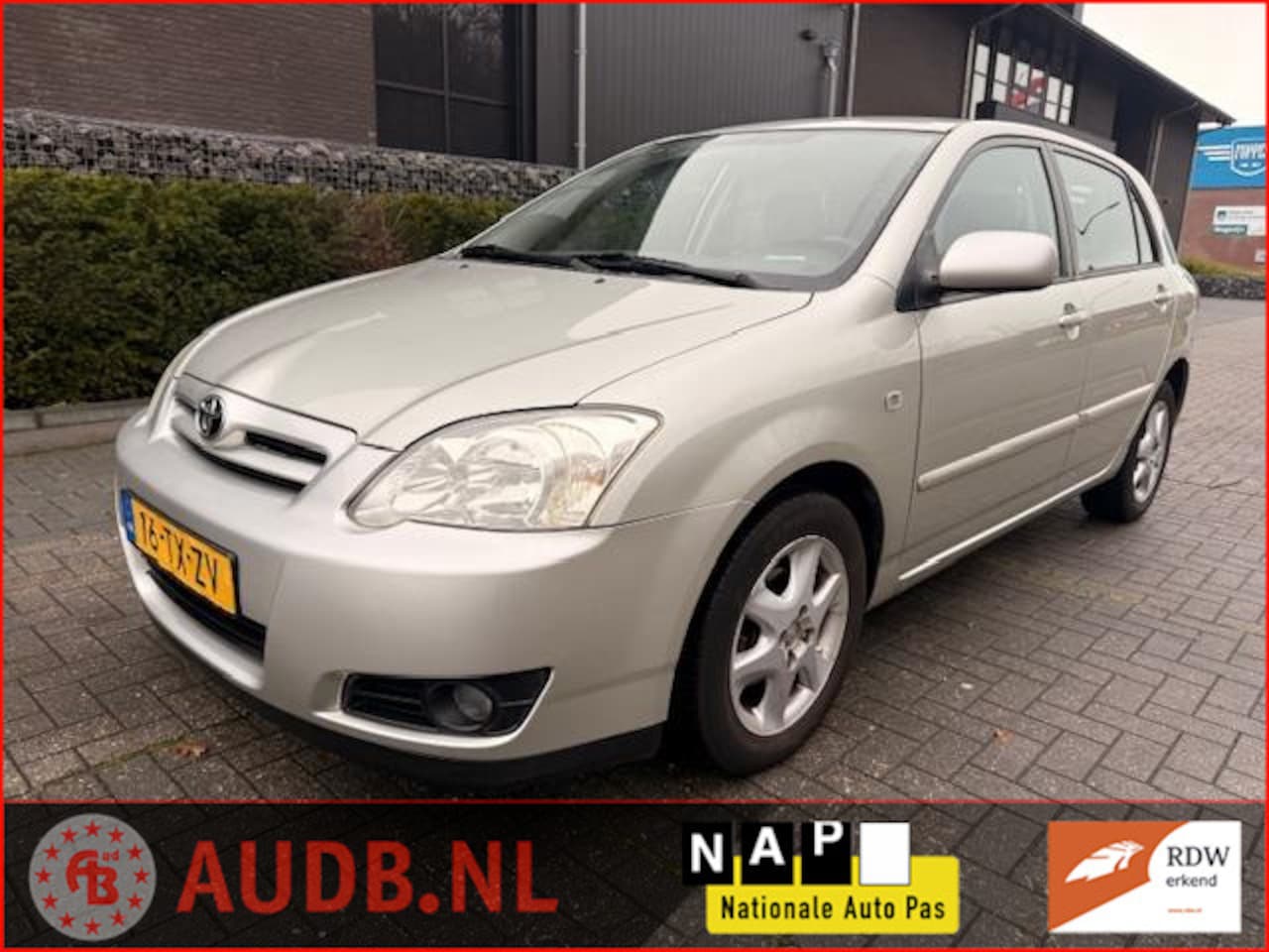 Toyota Corolla - 1.4 VVT-i Anniversary | AIRCO| CLIMA| CRUISE CONTROL| SPORT VLG.| - AutoWereld.nl