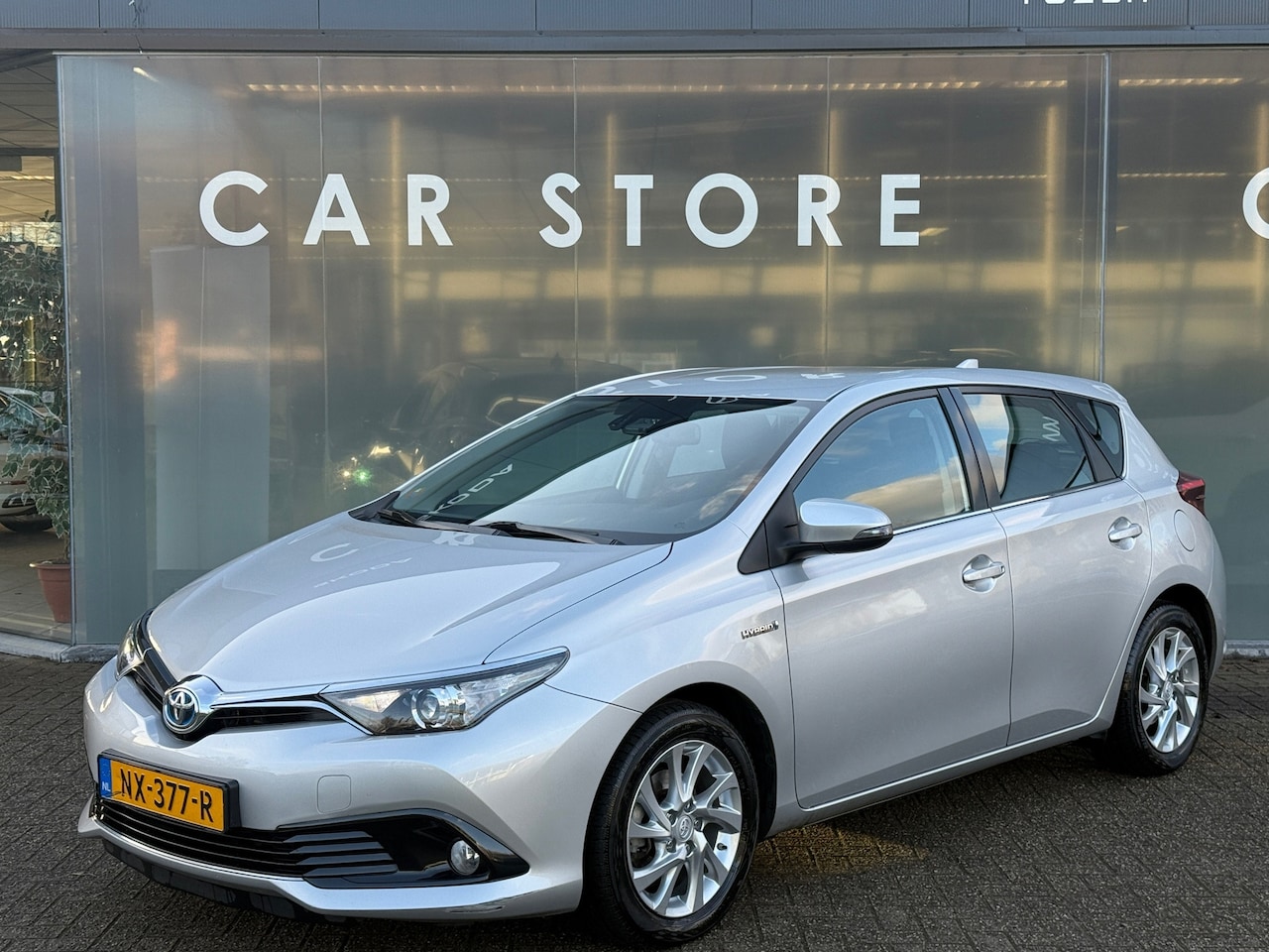 Toyota Auris - 1.8 Hybrid Lease Dealer Onderhouden - AutoWereld.nl