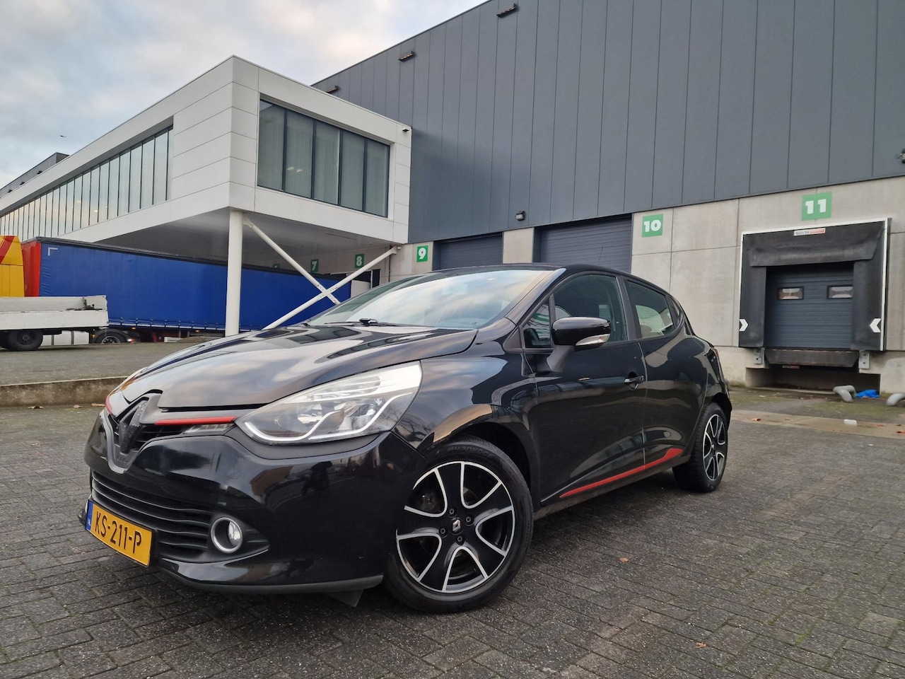 Renault Clio - 0.9 TCe Dynamique AIRCO CRUISE 2 X SLEUTELS - AutoWereld.nl