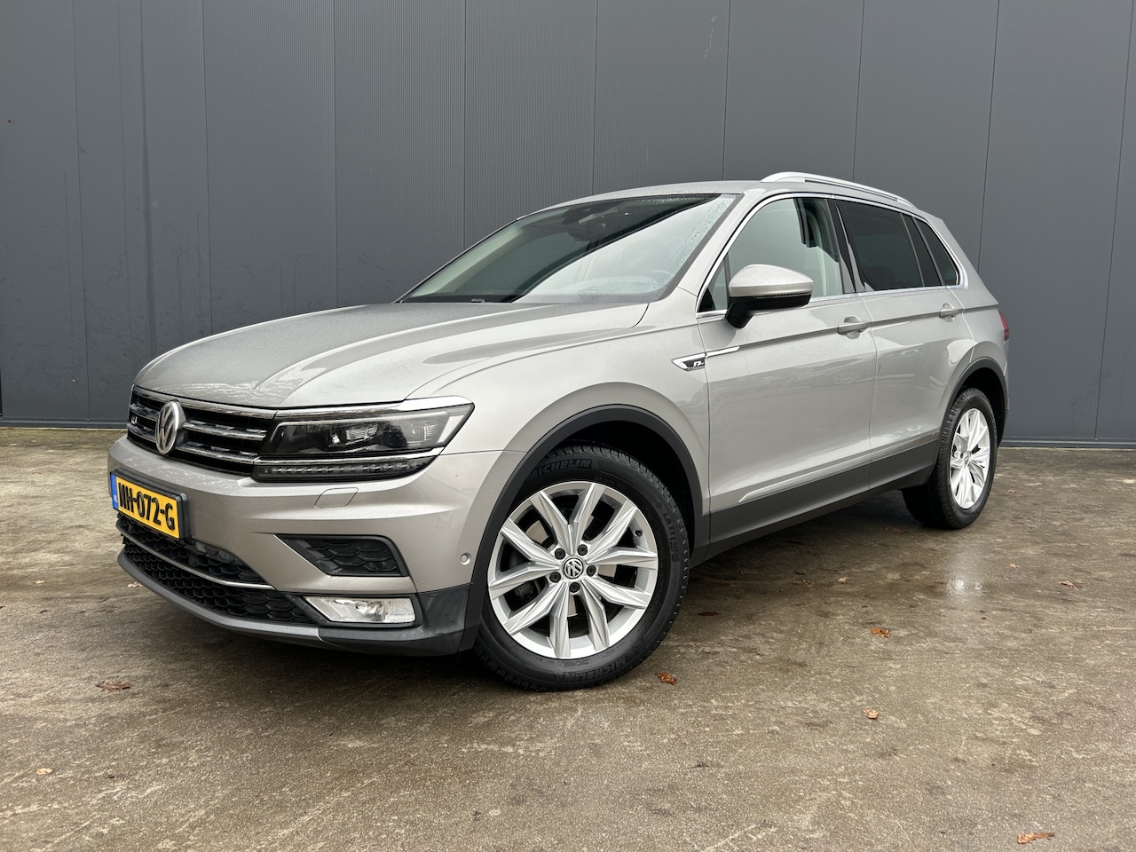 Volkswagen Tiguan - 1.4 TSI AUTOMAAT ACT Highline R LINE VIRTUAL COCKPIT ADAPT CRUISE CAMERA LED NAVI ECC DYN - AutoWereld.nl