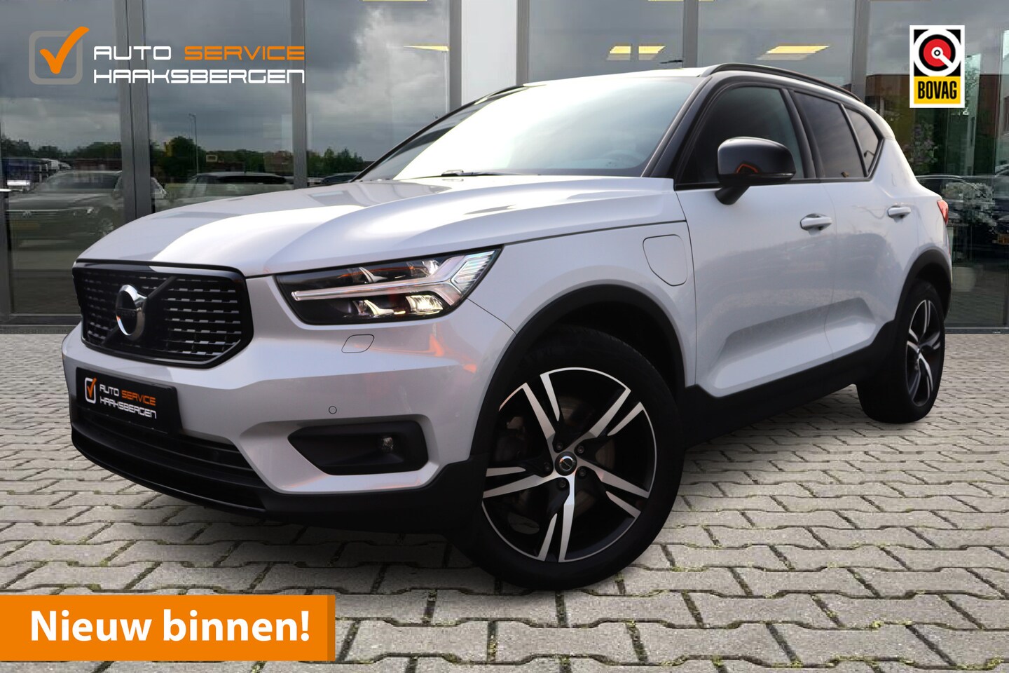 Volvo XC40 - 1.5 T5 Recharge R-Design | Pano | Trekhaak | ACC | - AutoWereld.nl