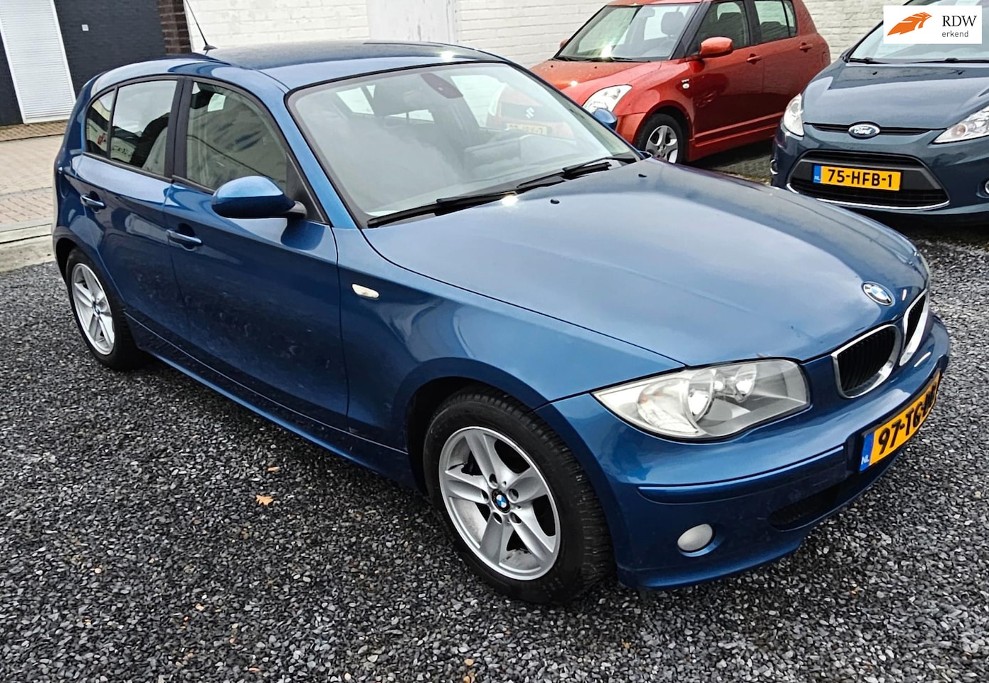 BMW 1-serie - 116i High Executive Nette auto - AutoWereld.nl