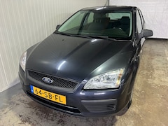 Ford Focus - 1.6-16V Trend Eerste eigenaar/Automaat/Nieuwe apk/