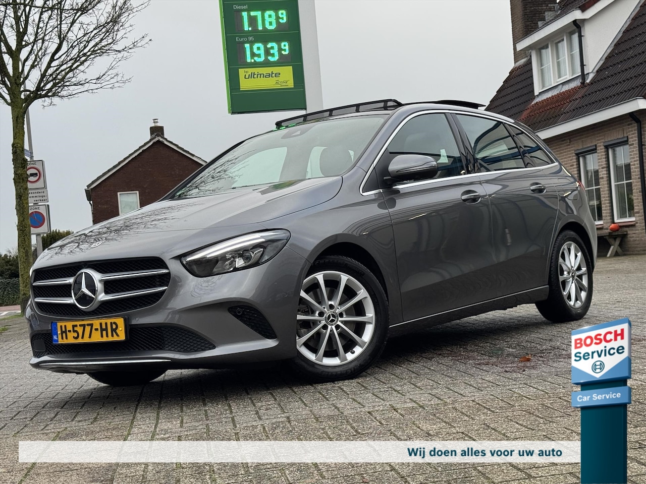 Mercedes-Benz B-klasse - 220 4MATIC Progressive / Panormadak / 360* Camera / Sfeer verlichting / Stoelverwarming / - AutoWereld.nl
