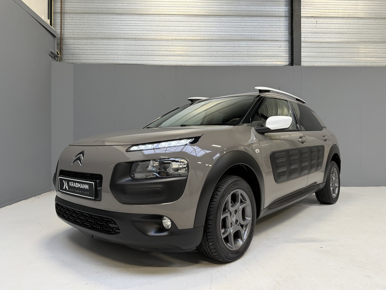 Citroën C4 Cactus - 1.2 PureTech Shine 1.2 PureTech Shine - AutoWereld.nl