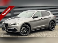 Alfa Romeo Stelvio - 2.0 T AWD Pano Keyless Memory 20”