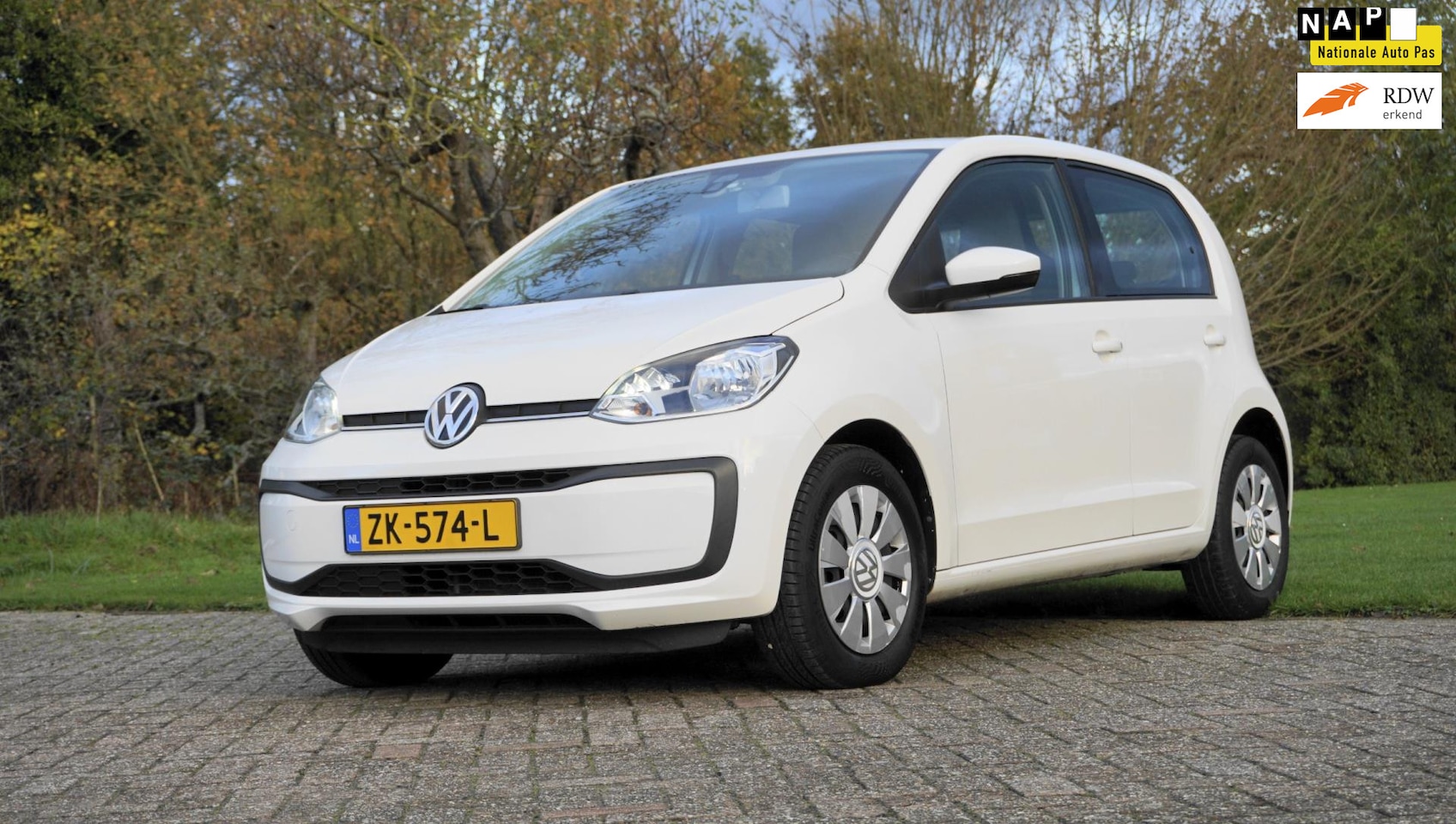 Volkswagen Up! - 1.0 BMT move up! 5 drs Airco blue tooth - AutoWereld.nl
