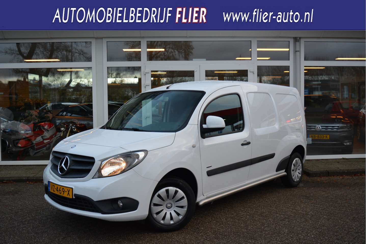 Mercedes-Benz Citan - 109 CDI Extra Lang L2 | Cruise | Navi | PDC | Trekhaak | Orig. NL | NAP | - AutoWereld.nl