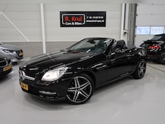 Mercedes-Benz SLK-klasse - 200 Automaat Leer Nekverwarming Navigatie Sportstoelen BT Stoelverwarming 18 inch Sportvel