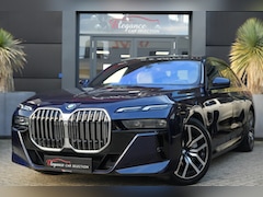 BMW 7-serie - 750e xDrive M Sport 489pk ExclusiveLounge/HUD/B&W