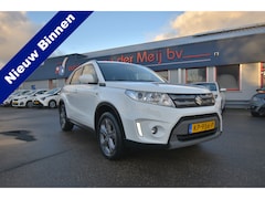 Suzuki Vitara - 1.6 Exclusive Allgrip 4X4 , TREKHAAK , A UITRIJ CAM , CLIMATR , CR CONTR , NAVI VIA APP ,
