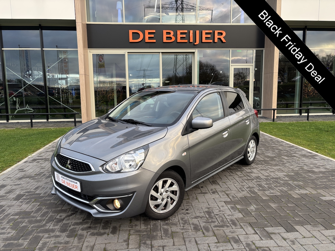 Mitsubishi Space Star - 1.2i 80pk Connect Pro Navi I Carplay I Pdc - AutoWereld.nl