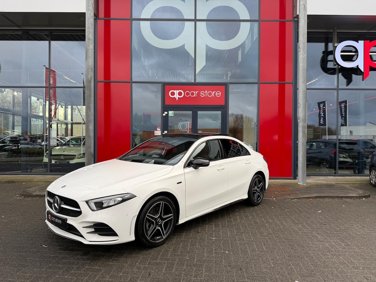 Mercedes-Benz A-klasse - 250 e Business Solution AMG Limited 250 e Business Solution AMG Limited - AutoWereld.nl