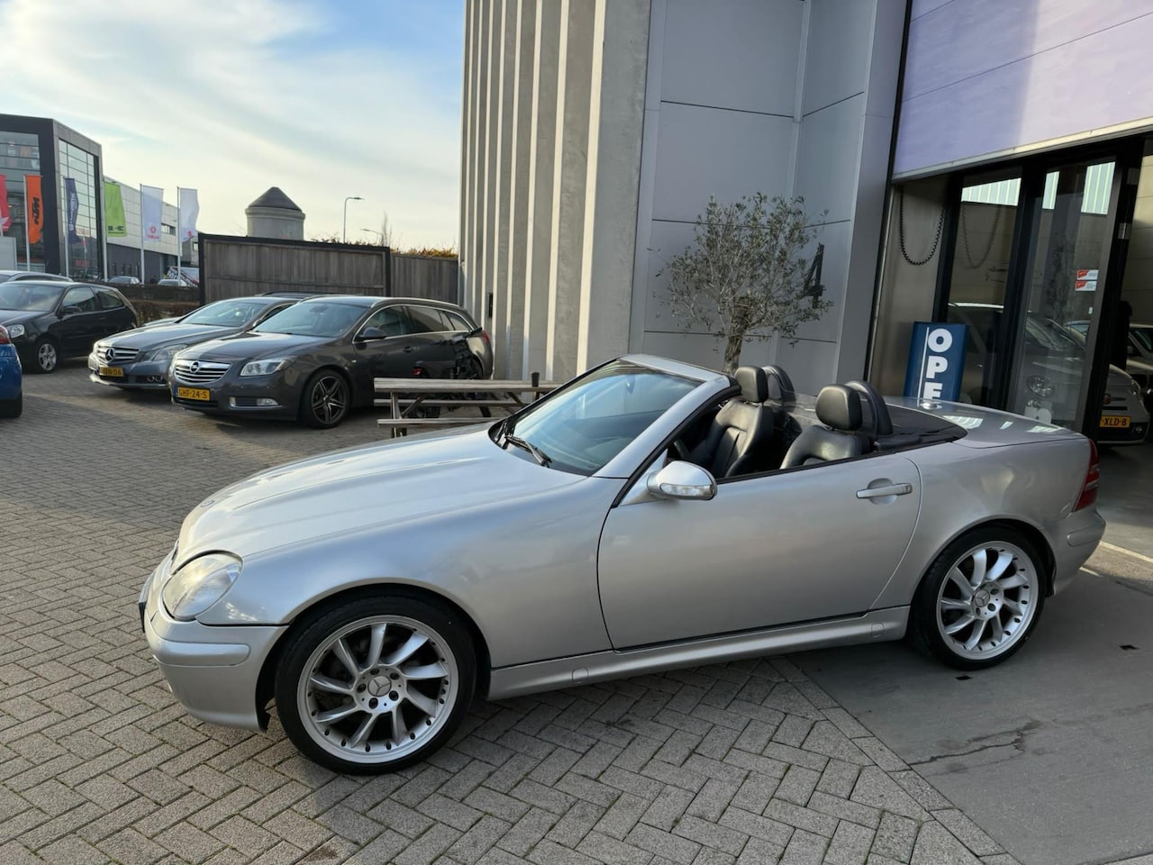 Mercedes-Benz SLK-klasse - 200 K. AUTOMAAT! LEUKE AUTO! INRUIL MOGELIJK! - AutoWereld.nl